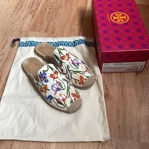 Tory Burch Iris Espadrilles 55154 7.5